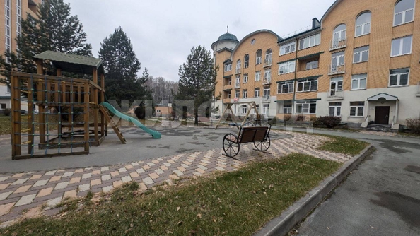 
  Продается 3-комн. квартира, 105 м², 1-е Мочищенское ш, д. 150
. Фото 1.