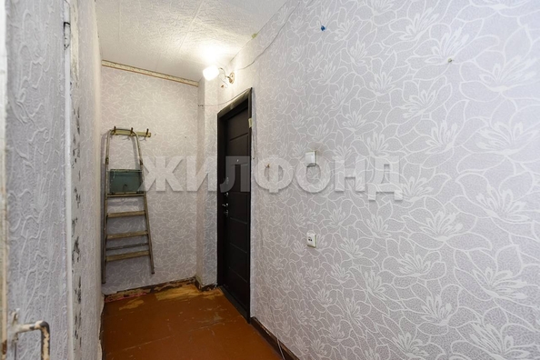 
   Продам 1-комнатную, 32.1 м², Объединения ул, 82

. Фото 9.