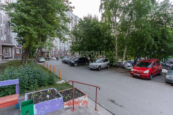 
   Продам 1-комнатную, 37.9 м², Земнухова ул, 12

. Фото 27.