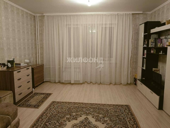 
   Продам 2-комнатную, 58.4 м², Николая Сотникова ул, 12

. Фото 2.