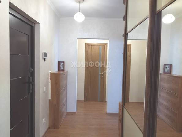 
   Продам 2-комнатную, 56.3 м², Тюленина ул, 14

. Фото 8.