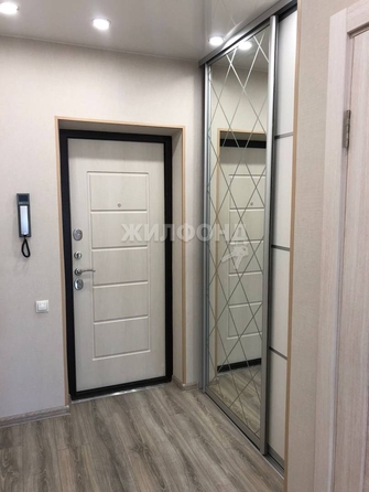 
   Продам 1-комнатную, 40.3 м², Николая Сотникова ул, 1

. Фото 4.