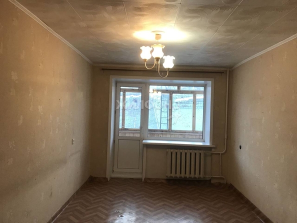 
   Продам 2-комнатную, 39.3 м², Мусы Джалиля ул, 12

. Фото 1.