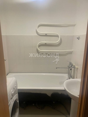 
   Продам 3-комнатную, 59.9 м², Кропоткина ул, 127

. Фото 8.