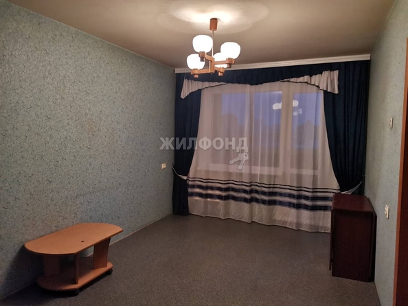 
   Продам 3-комнатную, 56.1 м², Есенина ул, 29

. Фото 3.