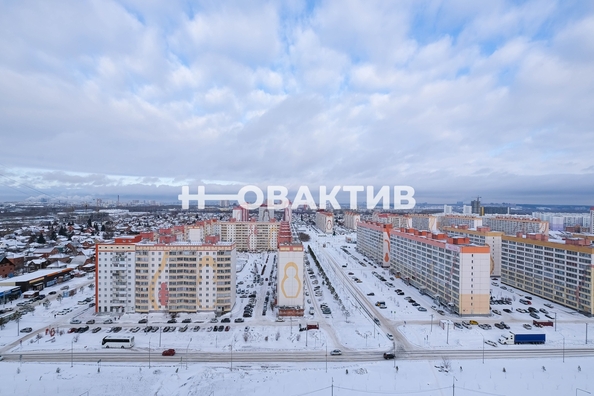 
   Продам 2-комнатную, 53.2 м², Петухова ул, 162

. Фото 16.