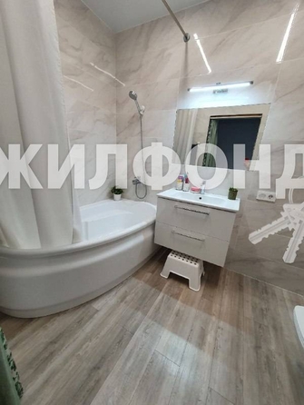 
   Продам 3-комнатную, 71.7 м², Олимпийской Славы мкр, 2

. Фото 7.