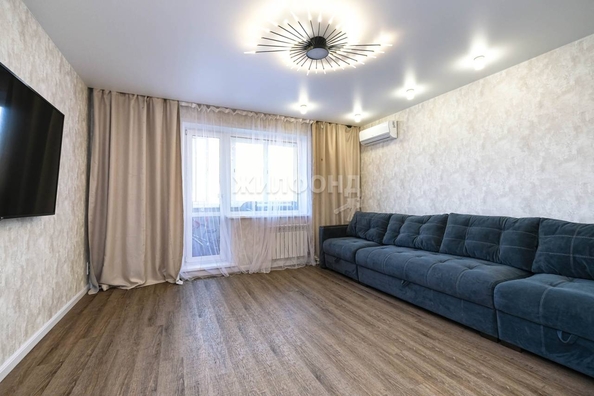 
   Продам 4-комнатную, 77.2 м², Титова ул, 37

. Фото 3.