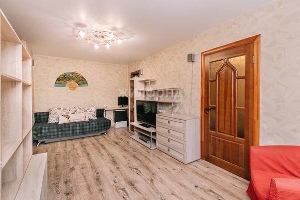 
   Продам 2-комнатную, 44.5 м², Ватутина ул, 16

. Фото 5.