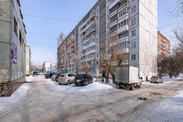 
   Продам 1-комнатную, 31.2 м², Связистов ул, 141

. Фото 8.