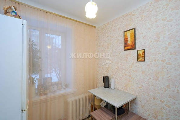 
   Продам 3-комнатную, 39.8 м², Блюхера ул, 14

. Фото 14.