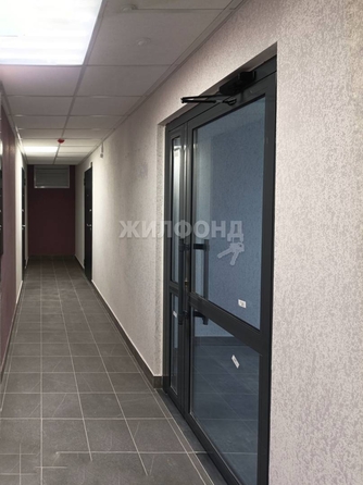 
   Продам 1-комнатную, 26 м², Закаменский мкр, 16

. Фото 8.