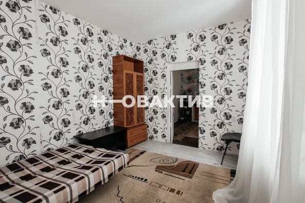 
   Продам 4-комнатную, 75 м², Сердюкова ул, 2

. Фото 4.