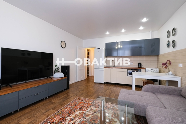 
   Продам 2-комнатную, 58.8 м², Дмитрия Шмонина ул, 1

. Фото 1.