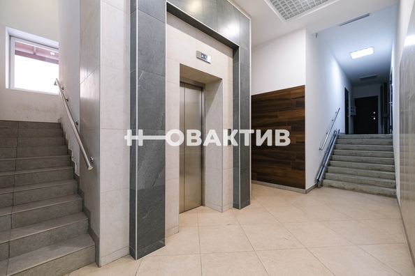 
   Продам 1-комнатную, 35 м², Романтиков ул, 12

. Фото 20.