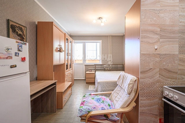 
   Продам студию, 20.5 м², Героев Революции ул, 21

. Фото 3.