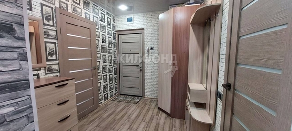 
   Продам 3-комнатную, 86.3 м², Николая Сотникова ул, 16

. Фото 12.