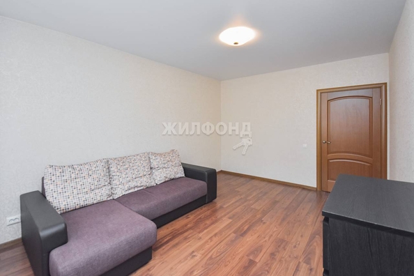 
   Продам 1-комнатную, 42 м², Выборная ул, 99/8

. Фото 9.