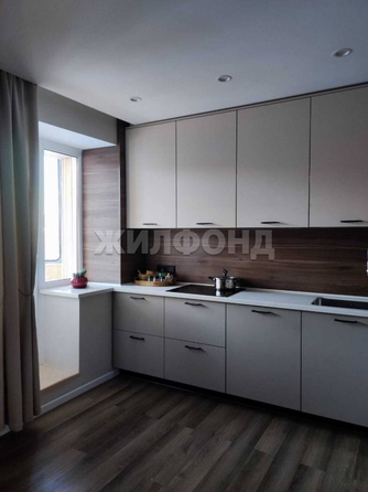 
   Продам 4-комнатную, 113 м², Приморская ул, 26

. Фото 14.