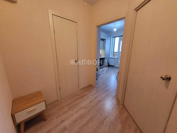 
   Продам 1-комнатную, 32.9 м², Бородина ул, 56

. Фото 13.