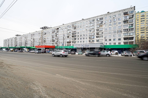 
   Продам 3-комнатную, 59.3 м², Челюскинцев ул, 15

. Фото 35.