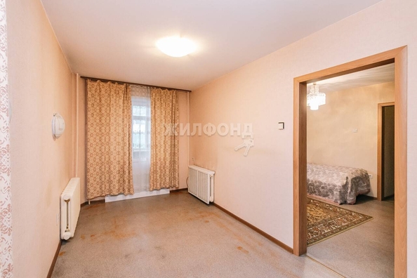 
   Продам 4-комнатную, 71.5 м², Линейная ул, 45/1

. Фото 4.