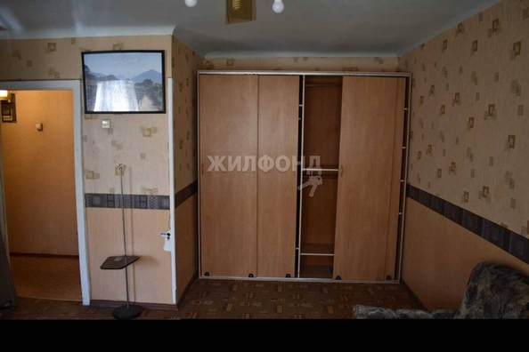 
   Продам 1-комнатную, 30.5 м², Космическая ул, 12

. Фото 3.