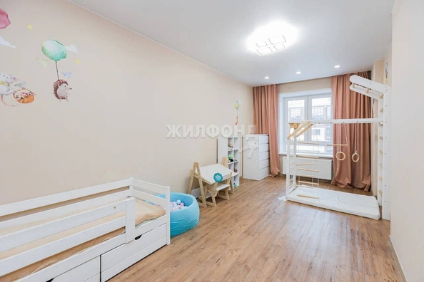 
   Продам 3-комнатную, 65 м², Гоголя ул, 211

. Фото 16.