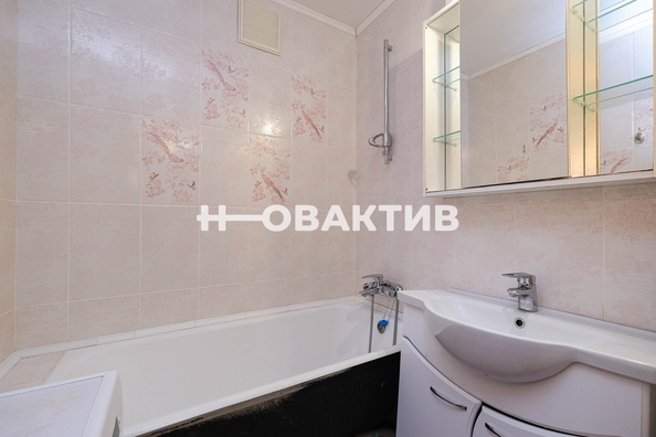 
   Продам 2-комнатную, 46 м², Гаранина ул, 21

. Фото 21.