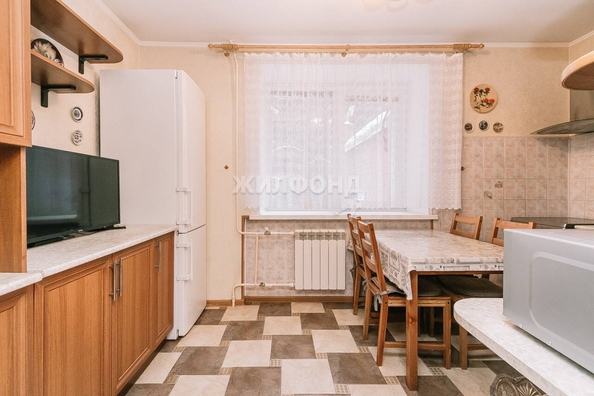 
   Продам 3-комнатную, 86 м², Краснообск, 42

. Фото 5.