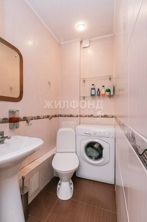 
   Продам 3-комнатную, 86 м², Краснообск, 42

. Фото 23.