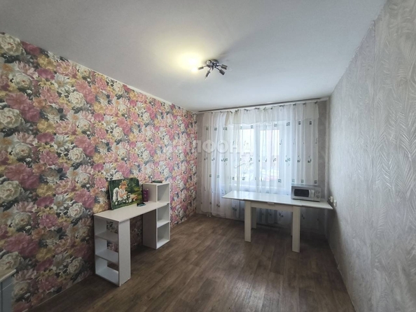 
   Продам комнату, 18.8 м², 2-й (4 мкр.) кв-л, 204

. Фото 5.