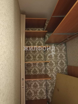 
   Продам 1-комнатную, 27.5 м², Плахотного ул, 74

. Фото 11.