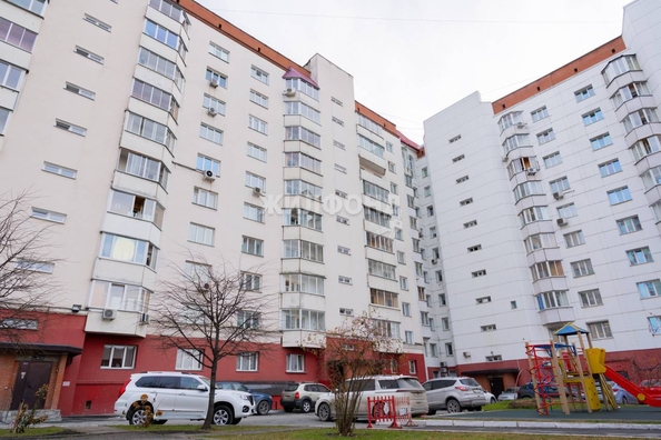 
   Продам 3-комнатную, 116.8 м², Нарымская ул, 20

. Фото 30.