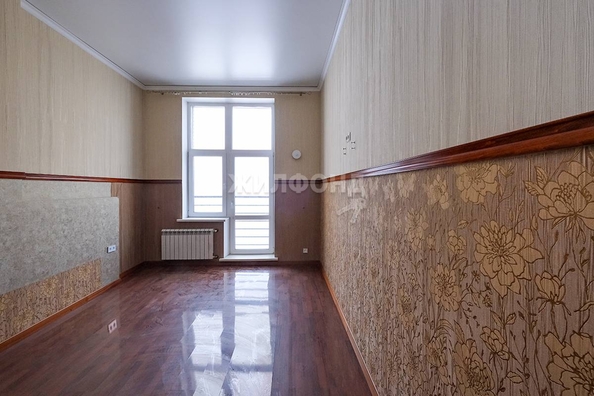 
   Продам 4-комнатную, 114.6 м², Семьи Шамшиных ул, 26/1

. Фото 18.