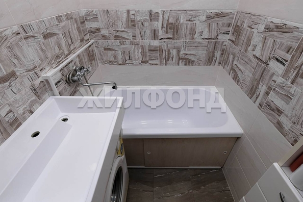 
   Продам 2-комнатную, 45.6 м², Кропоткина ул, 119/1

. Фото 13.