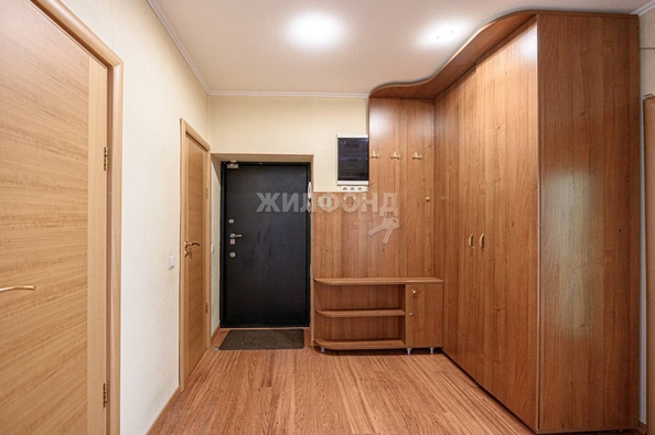 
   Продам 3-комнатную, 65.4 м², Ленина ул, 20

. Фото 13.