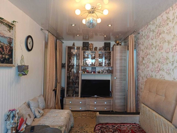 
   Продам 2-комнатную, 76.6 м², Политотдельская ул, 162а

. Фото 3.