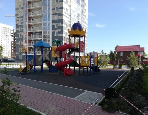 
  Продается 3-комн. квартира, 67.4 м², Пархоменко ул, д. 29
. Фото 4.
