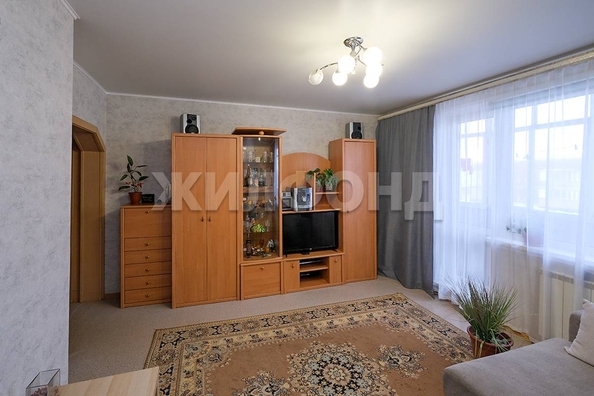 
   Продам 4-комнатную, 78.2 м², Связистов ул, 113

. Фото 13.