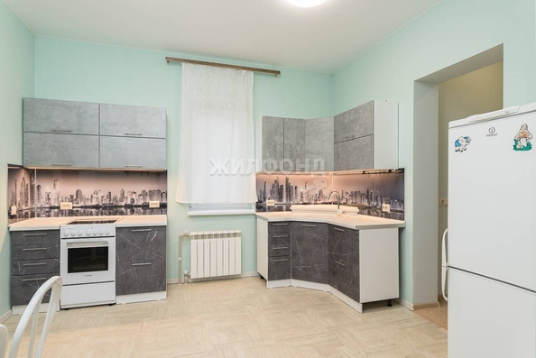 
   Продам дом, 154.5 м², Новосибирск

. Фото 2.