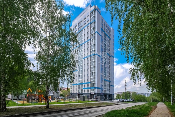 
   Продам 1-комнатную, 36.8 м², Столетова ул, 17

. Фото 2.