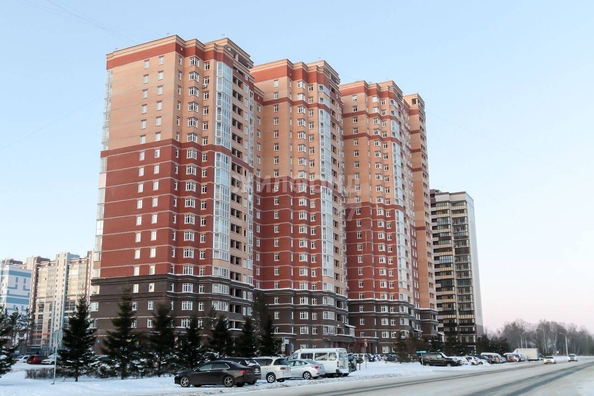 
   Продам 3-комнатную, 83.9 м², Тюленина ул, 28

. Фото 25.