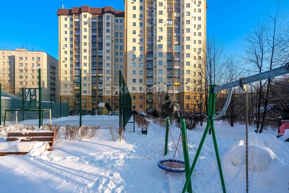 
   Продам 2-комнатную, 70.3 м², Ипподромская ул, 19

. Фото 31.