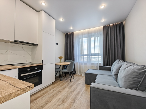 
   Продам 2-комнатную, 55 м², Аэропорт ул, 55/1

. Фото 1.