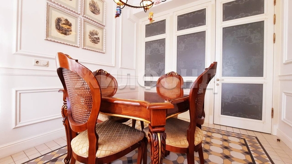
   Продам 3-комнатную, 188.8 м², Щетинкина ул, 49

. Фото 11.