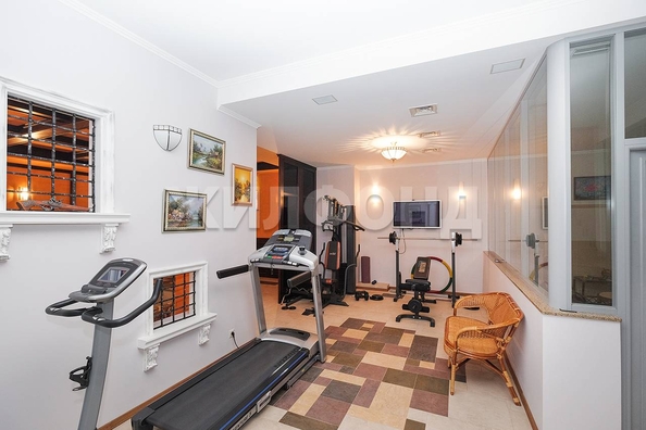 
   Продам дом, 556 м², Новосибирск

. Фото 14.