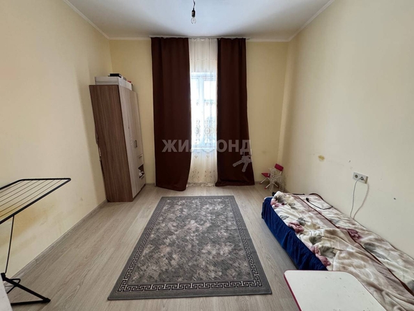 
   Продам дом, 250 м², Новосибирск

. Фото 14.