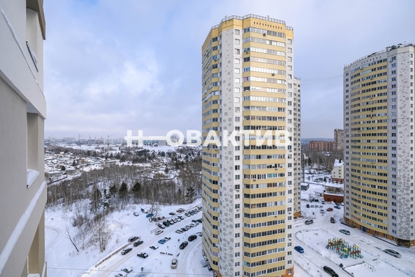 
   Продам 1-комнатную, 42 м², Вилюйская ул, 1

. Фото 16.