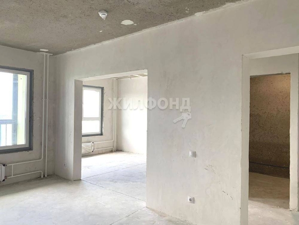 
   Продам 1-комнатную, 39.1 м², Рельефная ул, 106/3

. Фото 2.